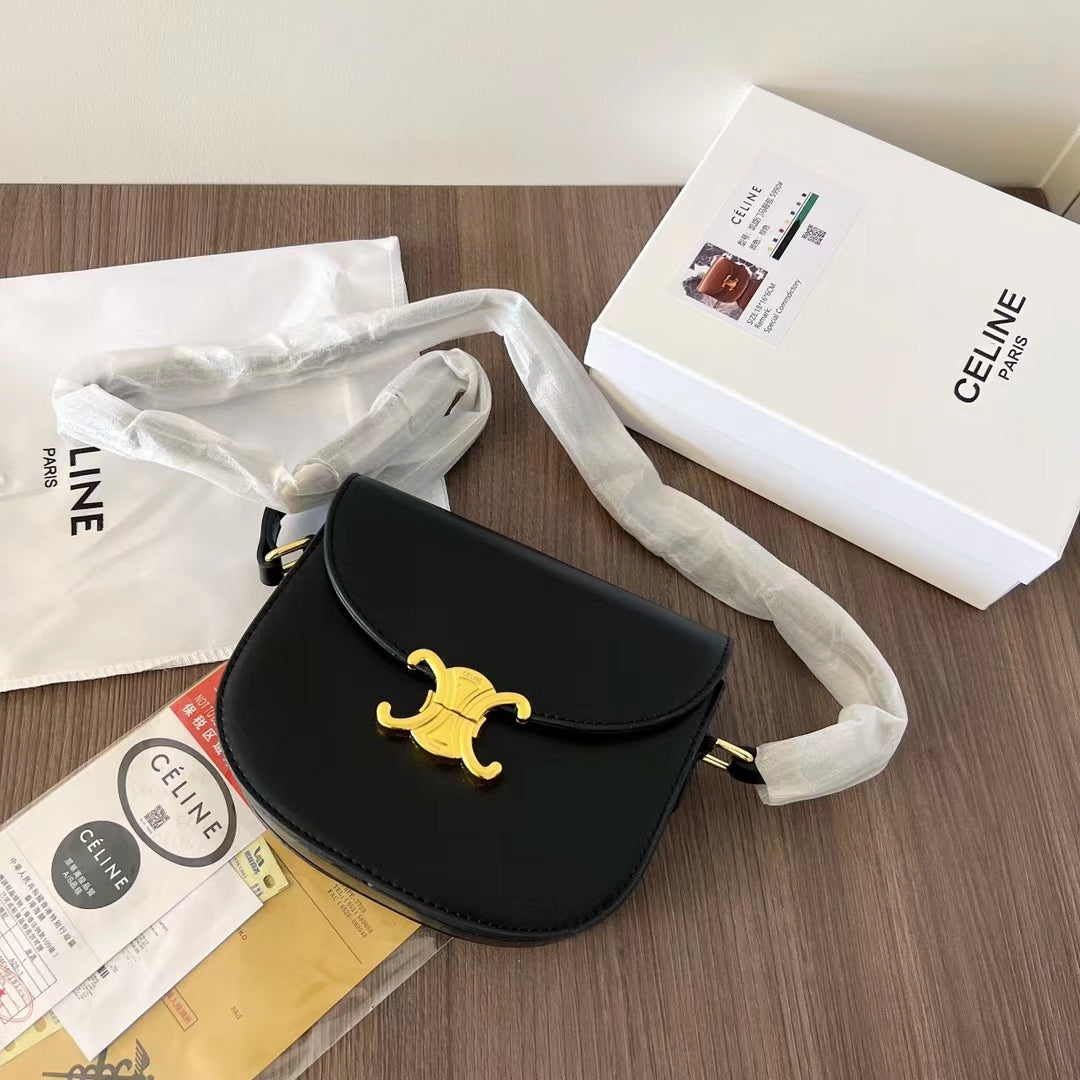 Ce Arc De Triomphe Saddle Bag